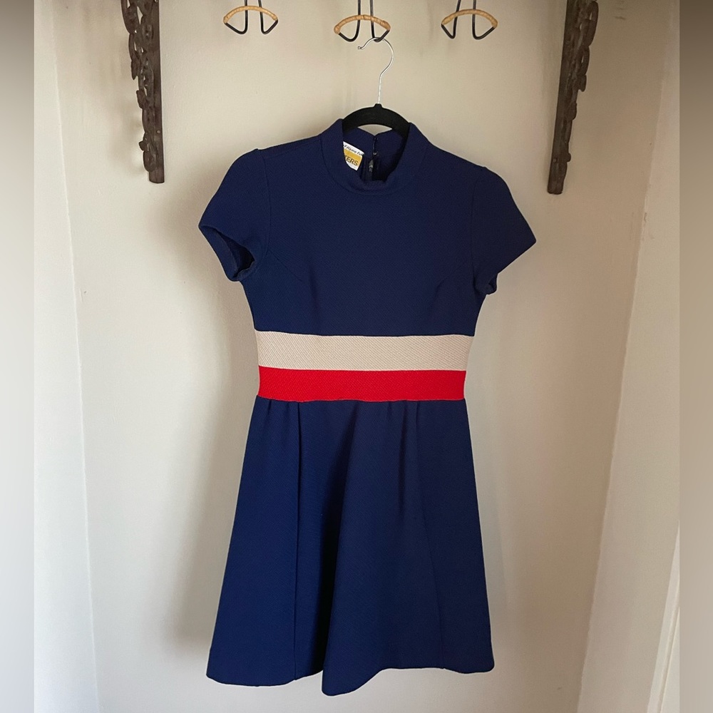 1960s Mod Dress - image 2